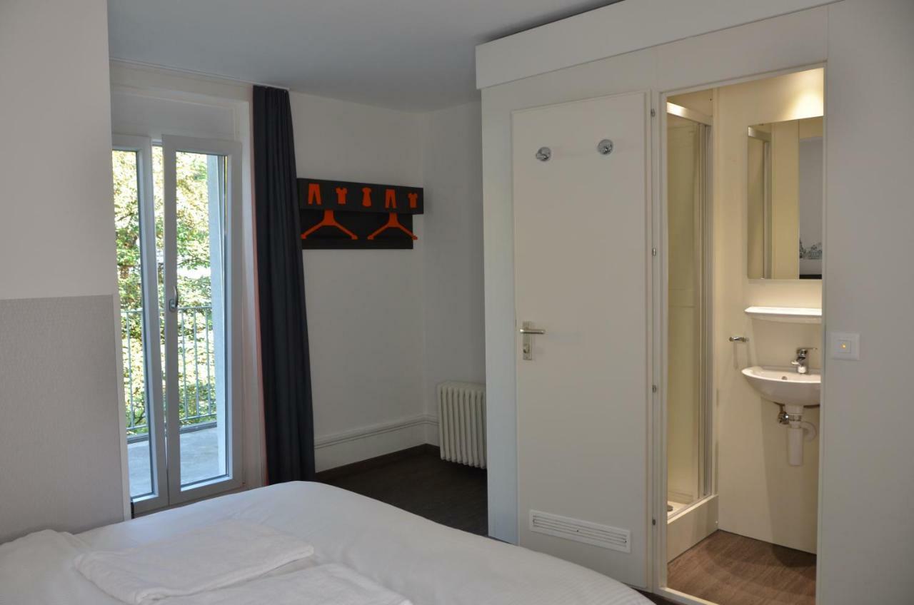 Easyhotel Zurich West Экстерьер фото